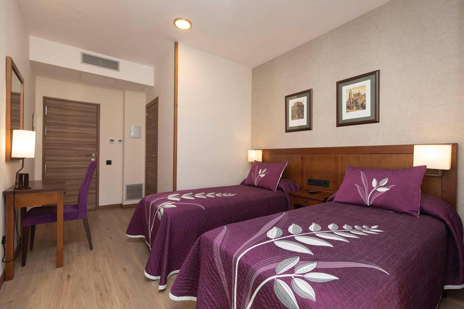 Hotel Cinca Escalona المظهر الخارجي الصورة